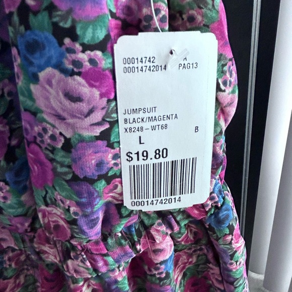 Forever 21 Floral Romper - Picture 3 of 7